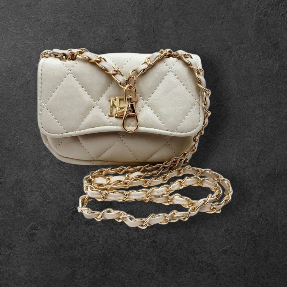 Badgley Mischka Cream Quilted Crossbody Bag Dimensions 8"×5.5"×4" - Picture 2 of 5